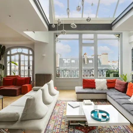 The Contemporary Atrium