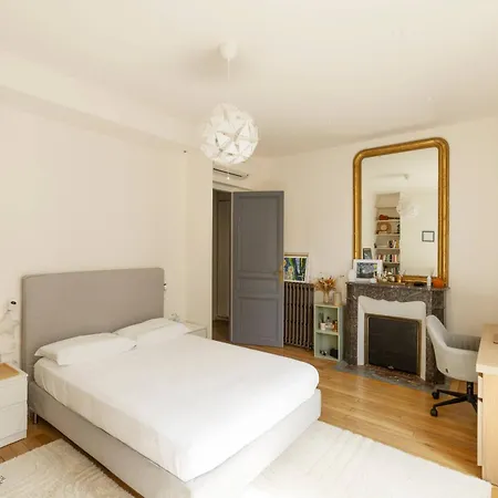 Apartman The Contemporary Atrium Párizs